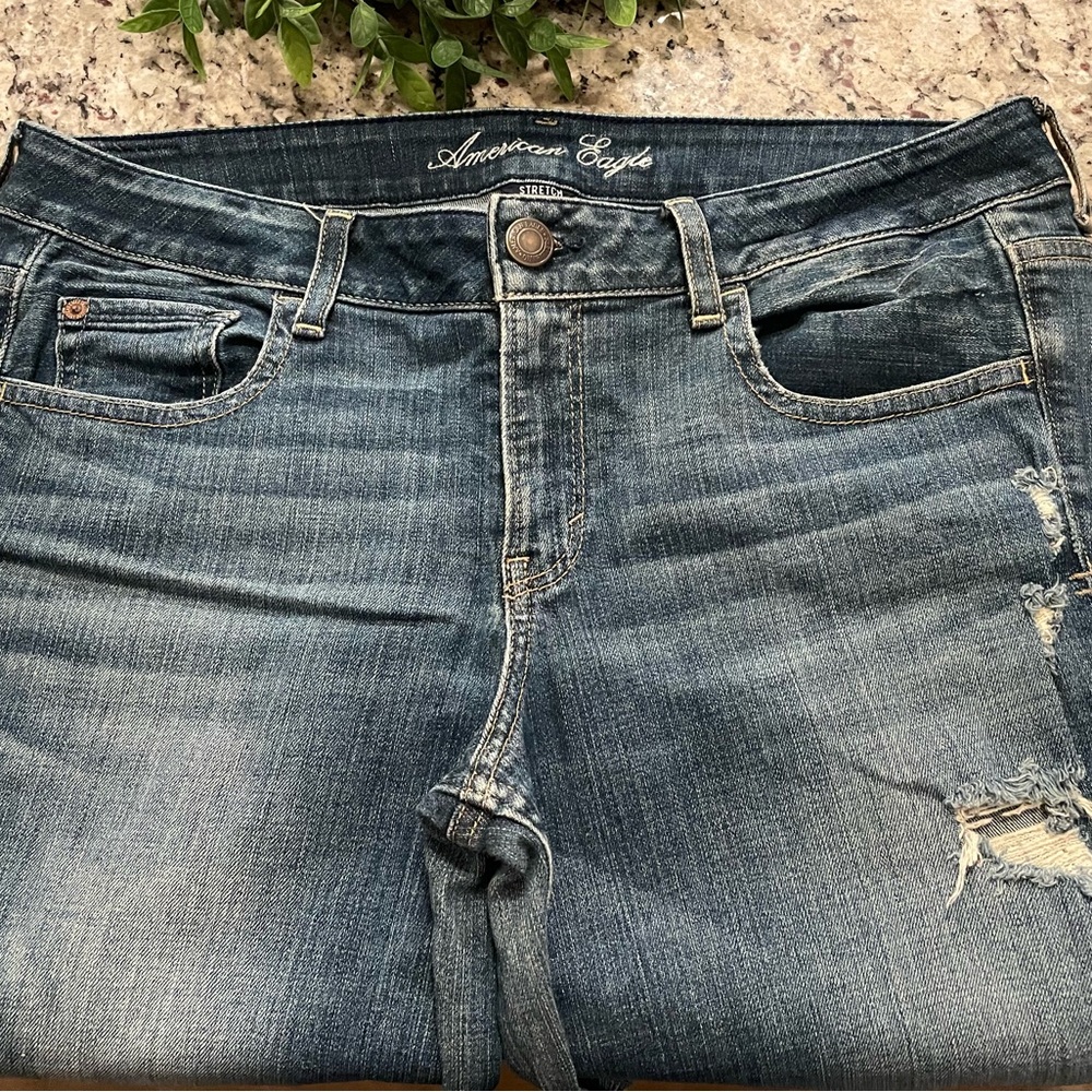 American Eagle Outfitters Distressed Blue Boyfriend Jeans